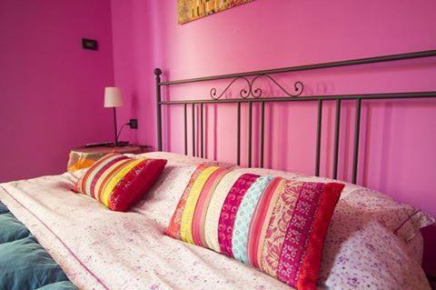 Ghiro Ghiotto Bed & Breakfast Pietra Ligure Dış mekan fotoğraf