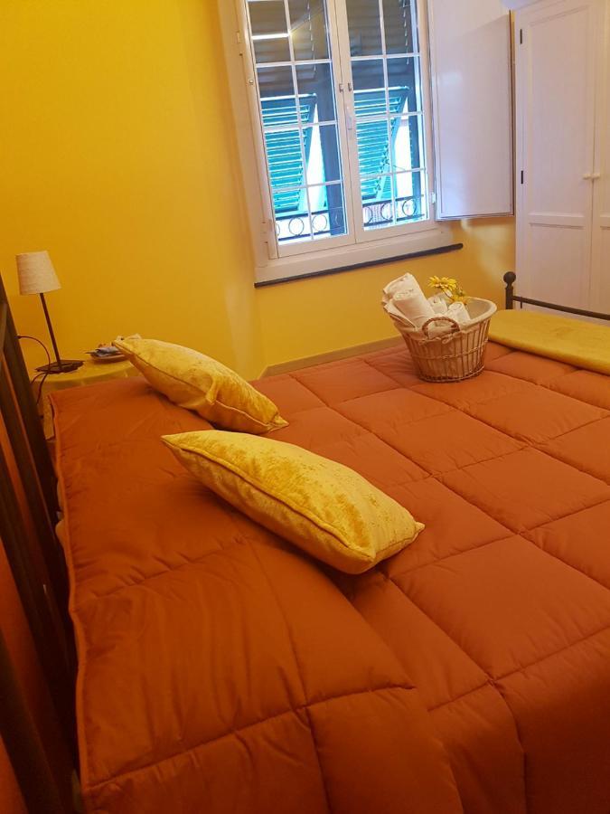Ghiro Ghiotto Bed & Breakfast Pietra Ligure Dış mekan fotoğraf