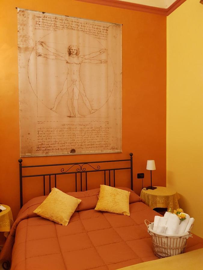 Ghiro Ghiotto Bed & Breakfast Pietra Ligure Dış mekan fotoğraf